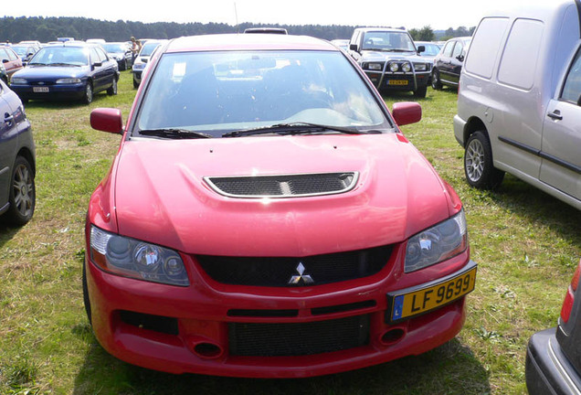 Mitsubishi Lancer Evolution IX