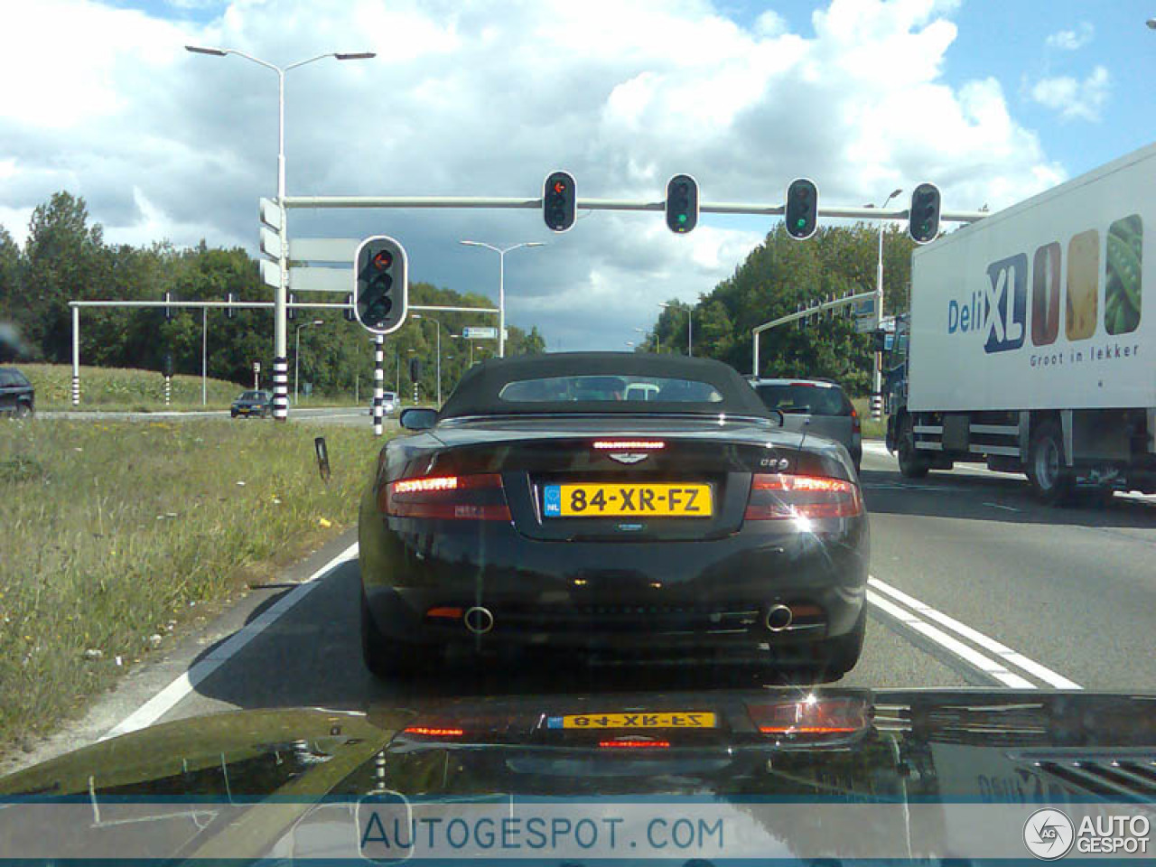 Aston Martin DB9 Volante