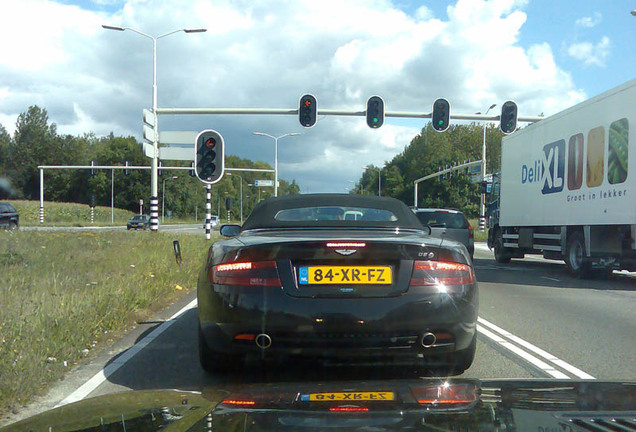 Aston Martin DB9 Volante