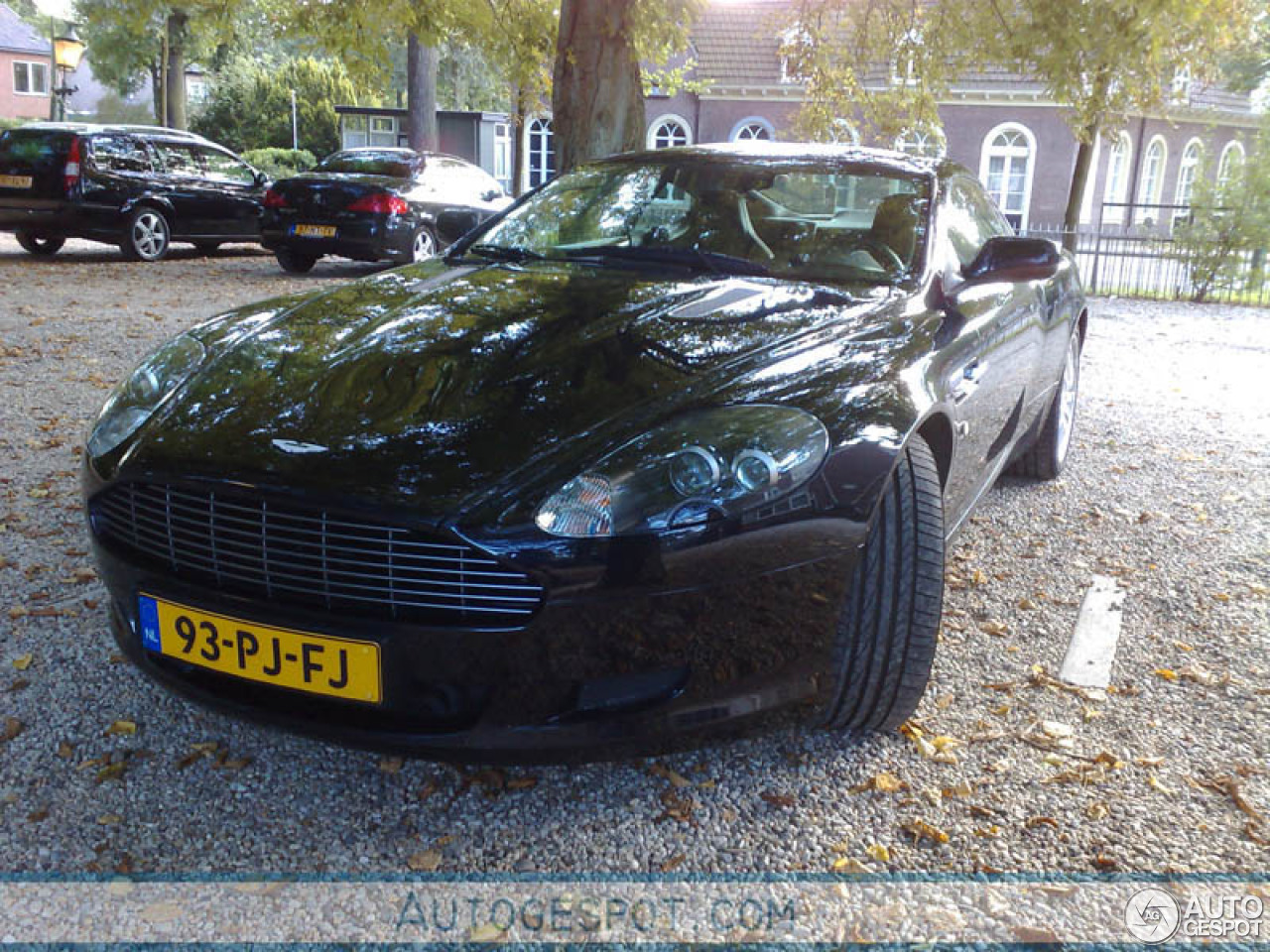 Aston Martin DB9