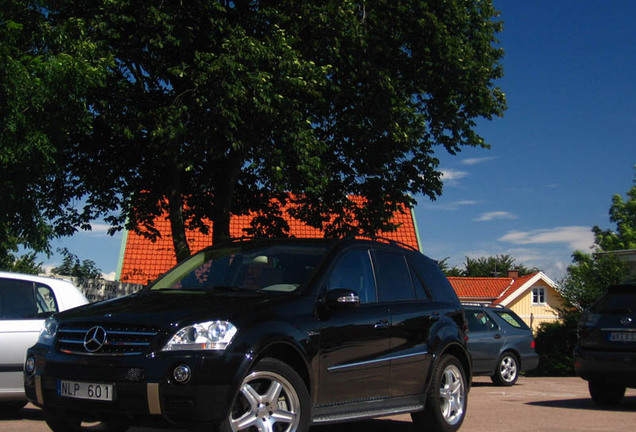 Mercedes-Benz ML 63 AMG W164