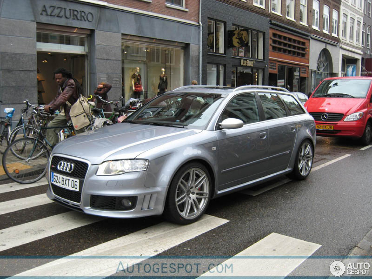 Audi RS4 Avant B7