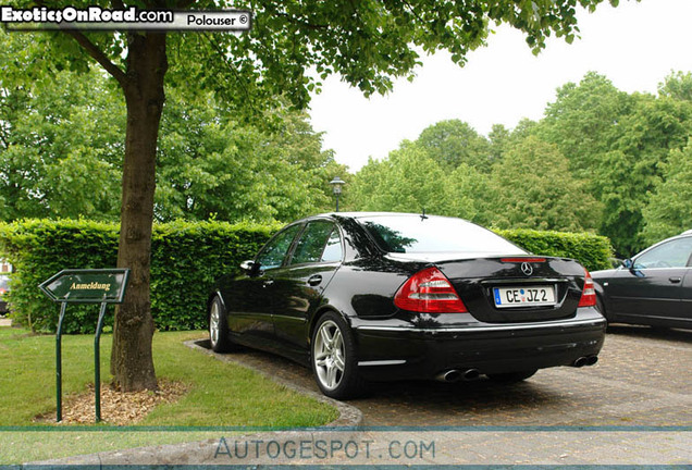 Mercedes-Benz E 55 AMG