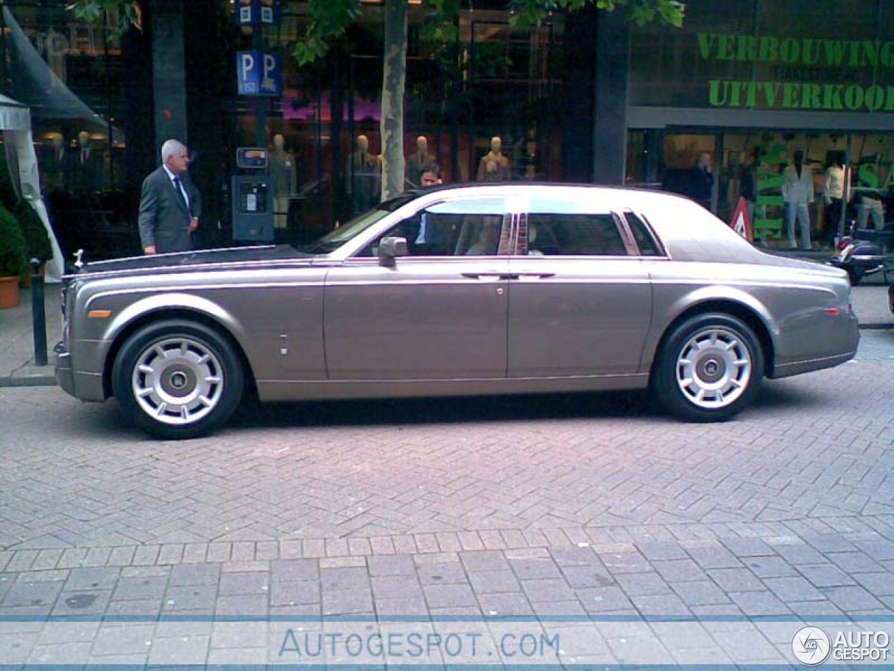 Rolls-Royce Phantom