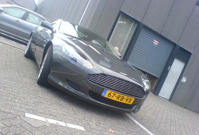 Aston Martin DB9