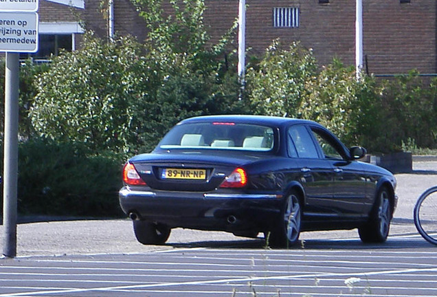 Jaguar XJR