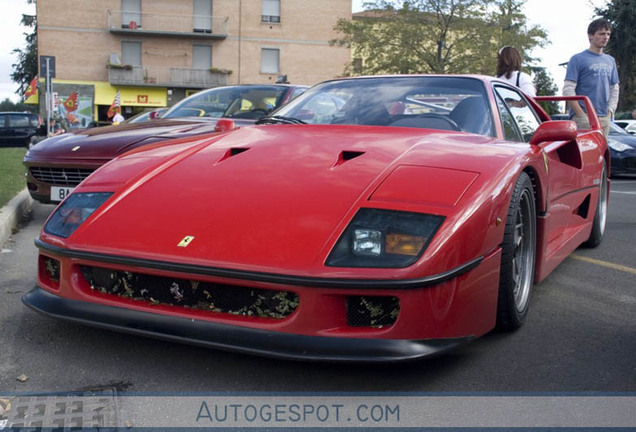 Ferrari F40