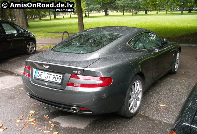 Aston Martin DB9