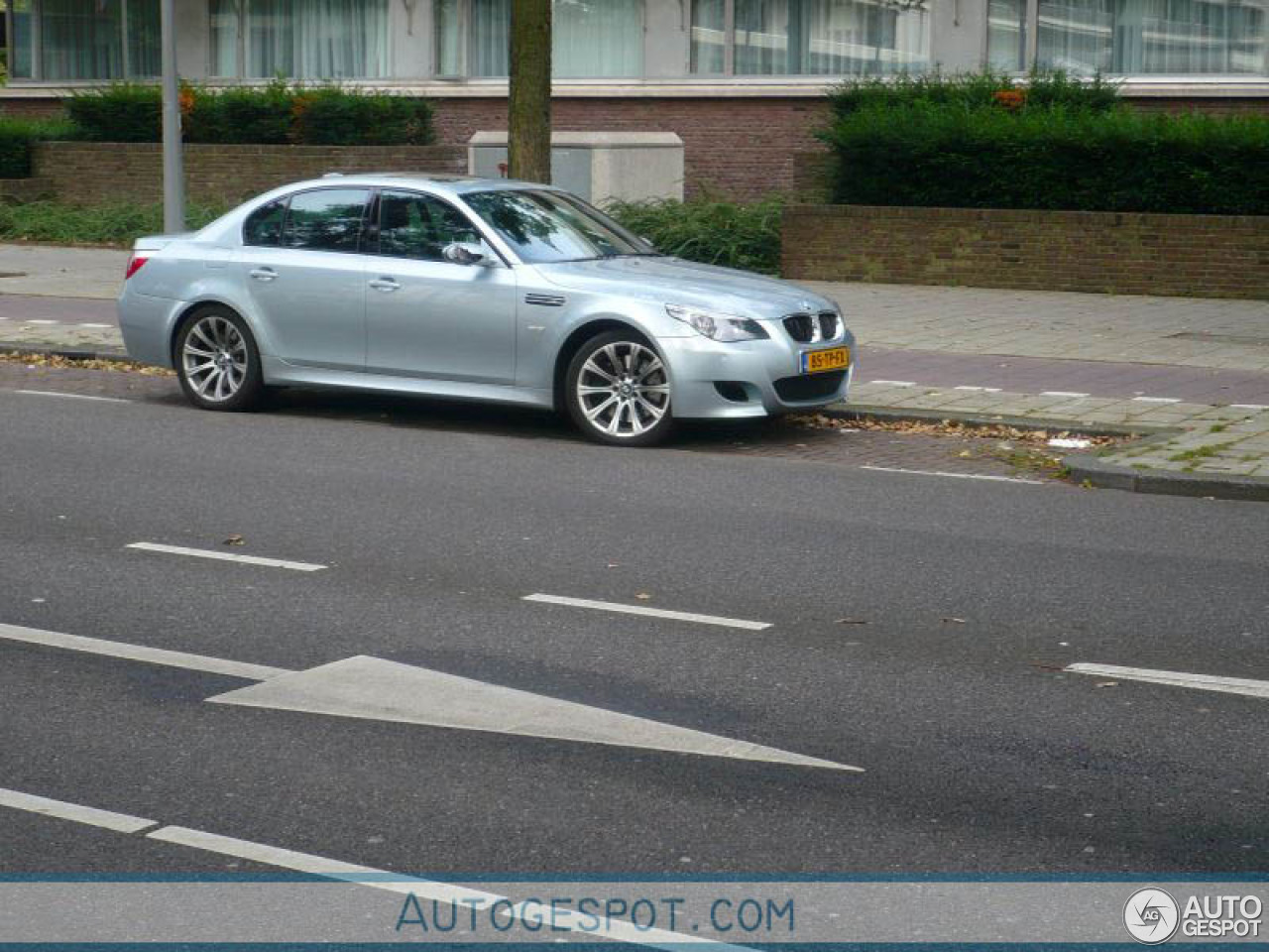 BMW M5 E60 2005