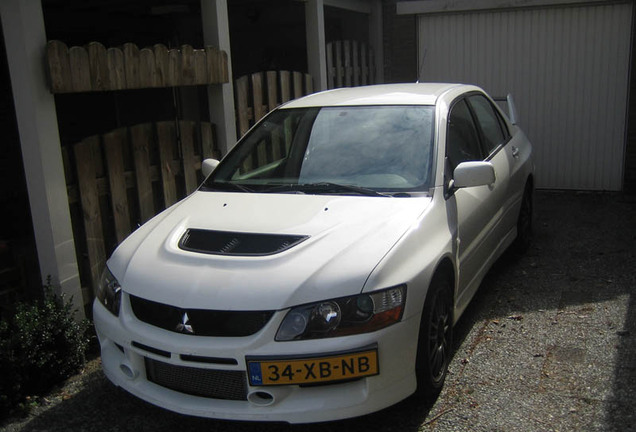 Mitsubishi Lancer Evolution IX