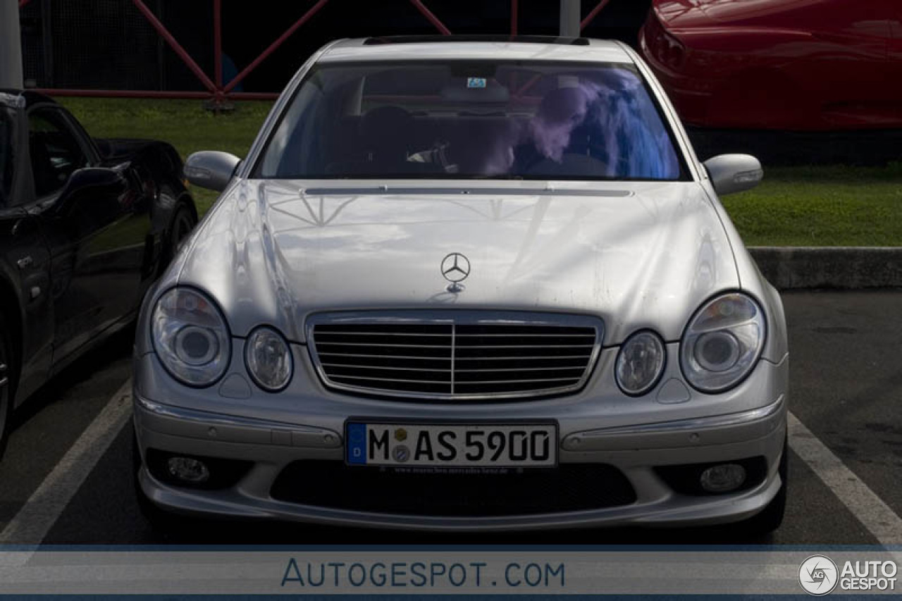 Mercedes-Benz E 55 AMG