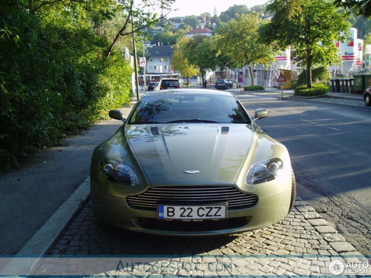 Aston Martin V8 Vantage