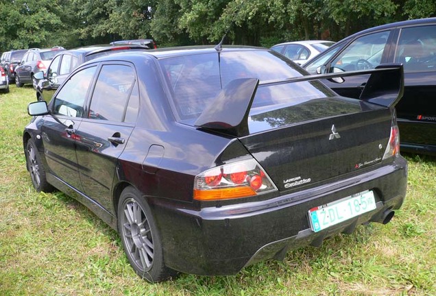 Mitsubishi Lancer Evolution IX