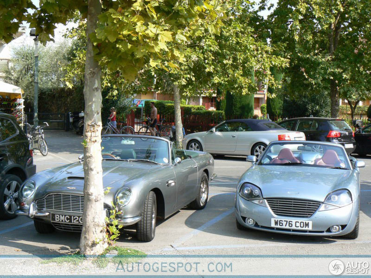 Aston Martin DB6 Volante