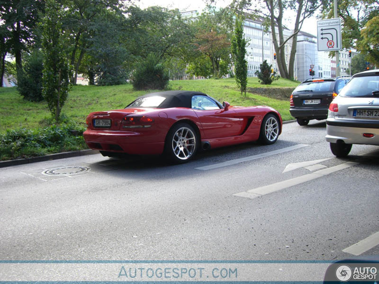 Dodge Viper SRT-10 Roadster 2003