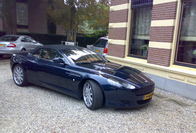 Aston Martin DB9 Volante