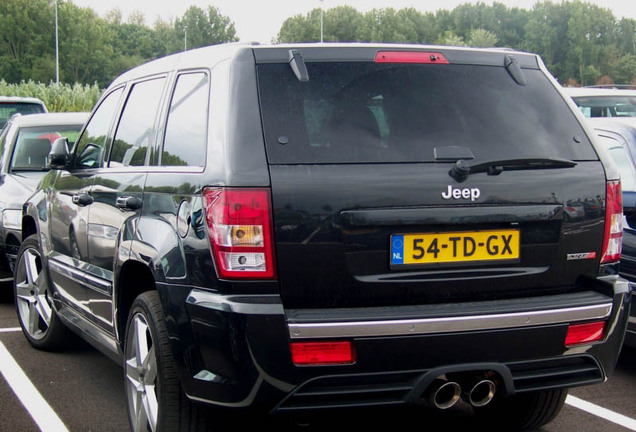 Jeep Grand Cherokee SRT-8 2005