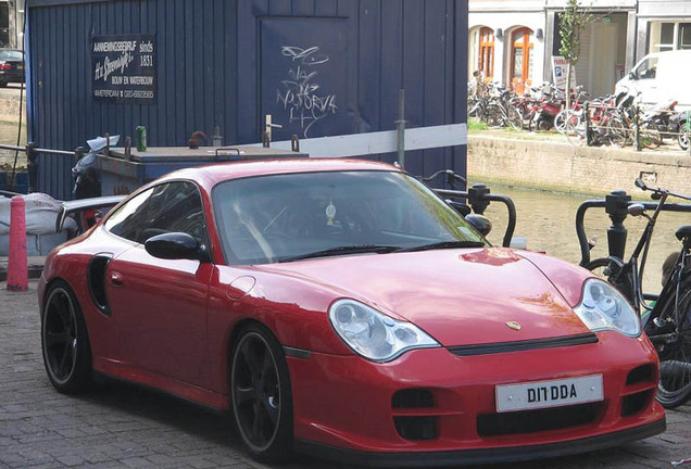 Porsche 996 GT2