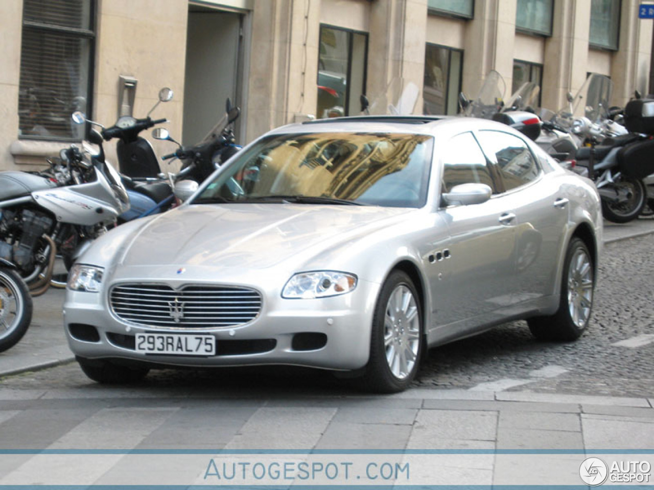 Maserati Quattroporte