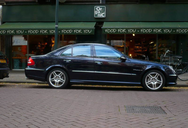 Mercedes-Benz E 55 AMG