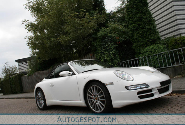 Porsche 997 Carrera 4S Cabriolet MkI