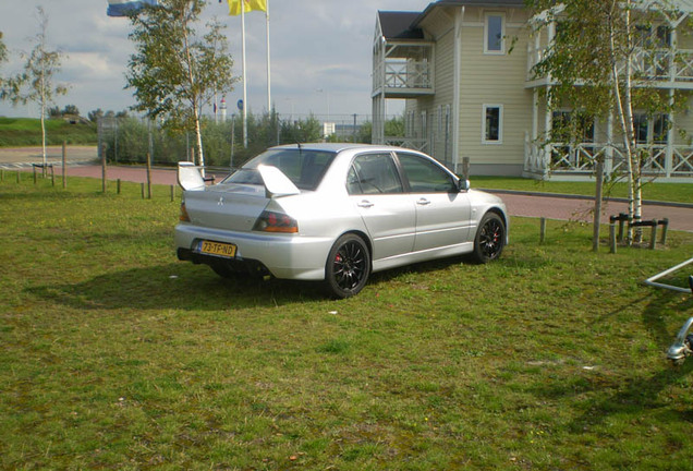 Mitsubishi Lancer Evolution IX