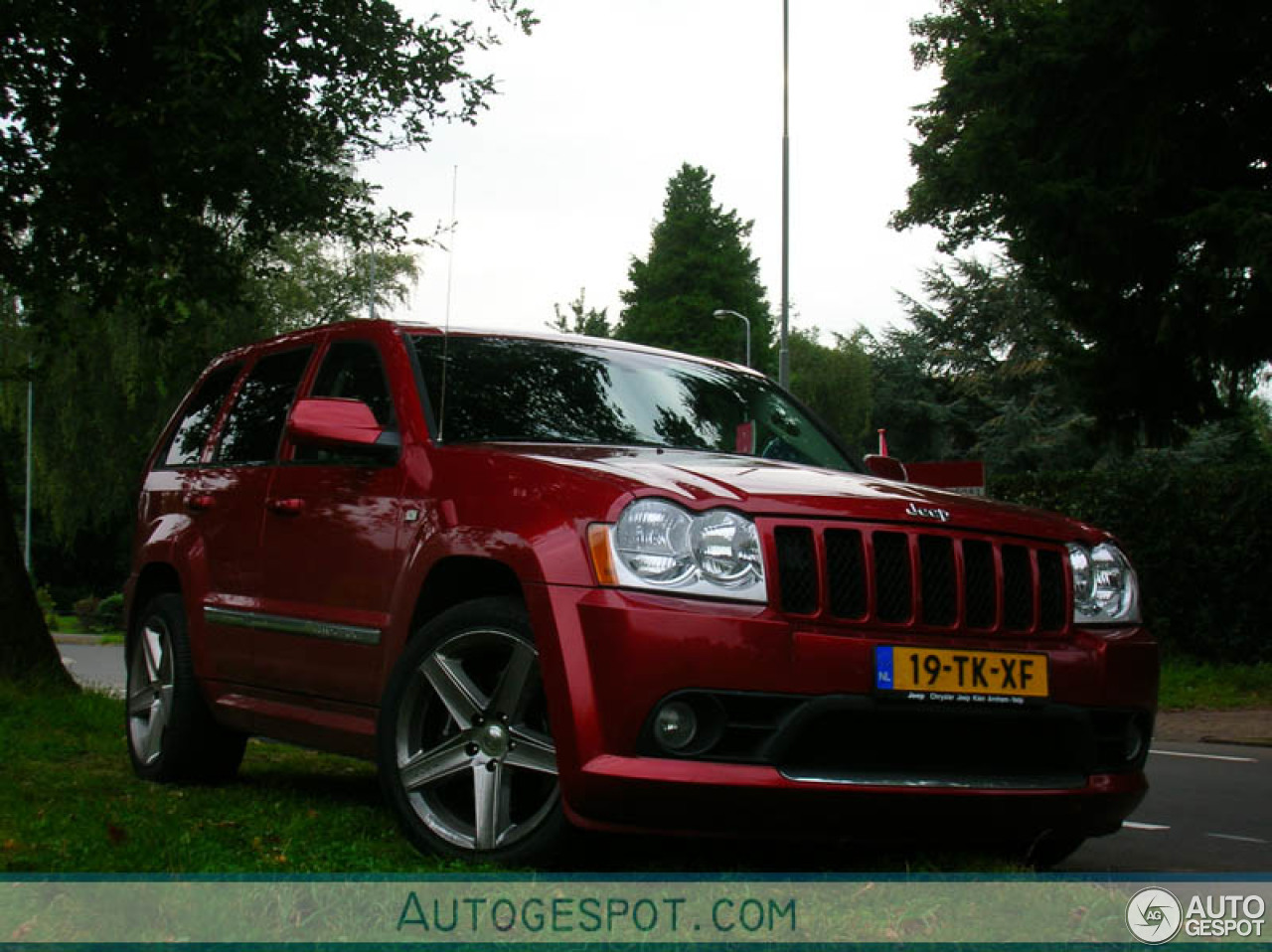 Jeep Grand Cherokee SRT-8 2005