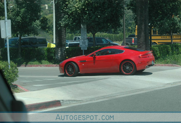 Aston Martin V8 Vantage