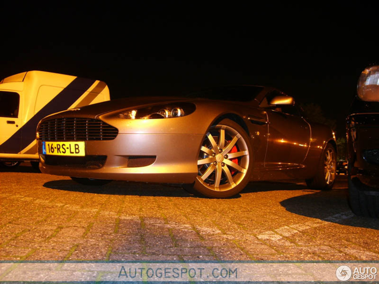 Aston Martin DB9