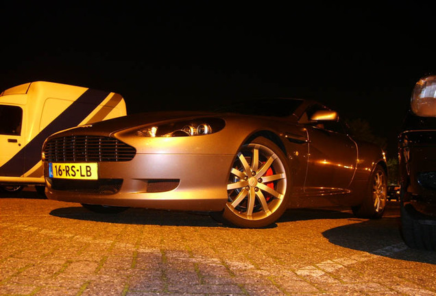 Aston Martin DB9