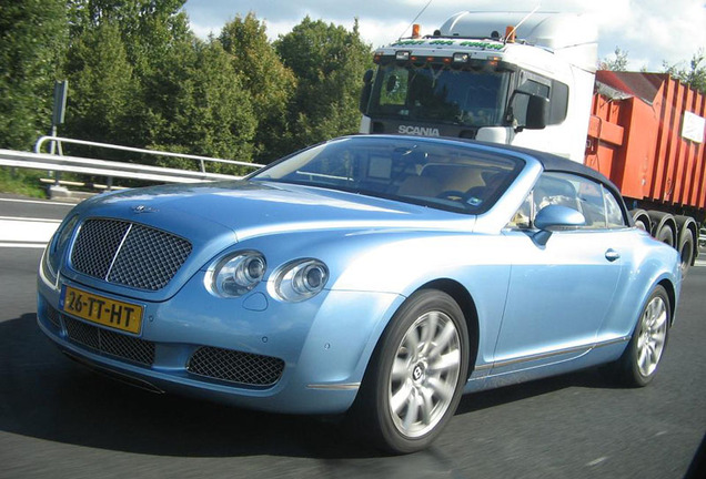 Bentley Continental GTC