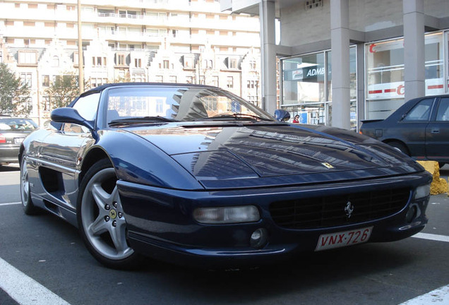 Ferrari F355 Spider