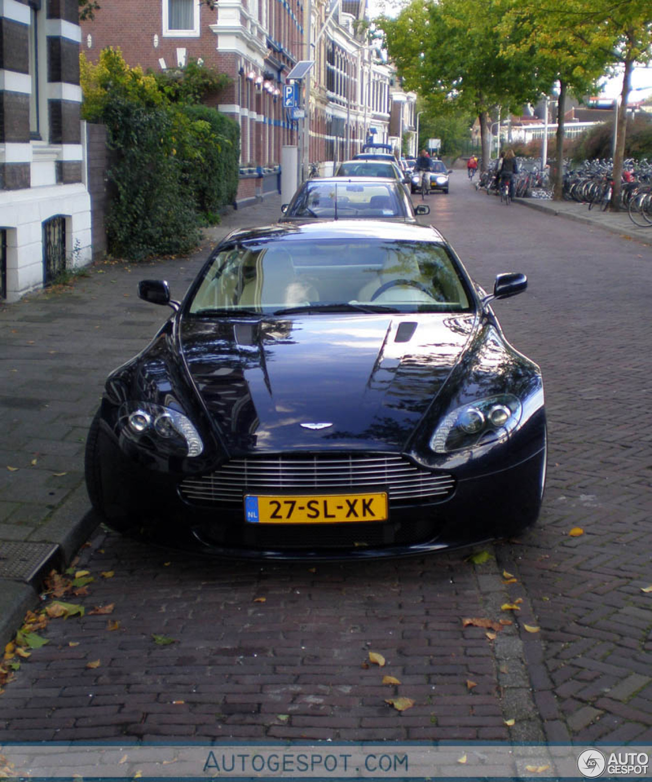 Aston Martin V8 Vantage