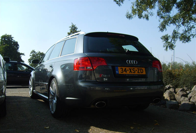 Audi RS4 Avant B7