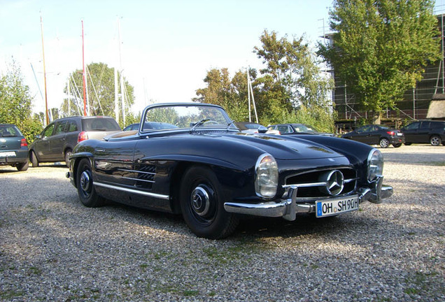 Mercedes-Benz 300SL Roadster