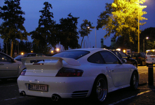 Porsche 996 Turbo