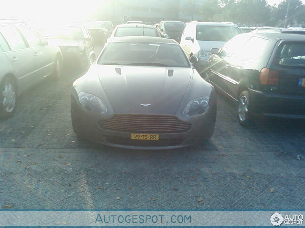 Aston Martin V8 Vantage