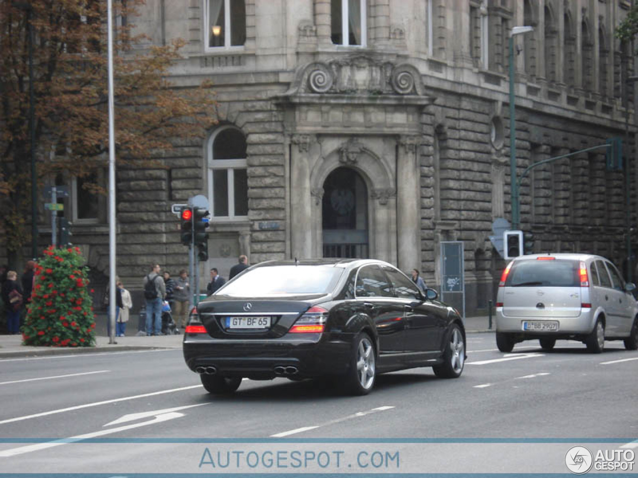 Mercedes-Benz S 65 AMG V221