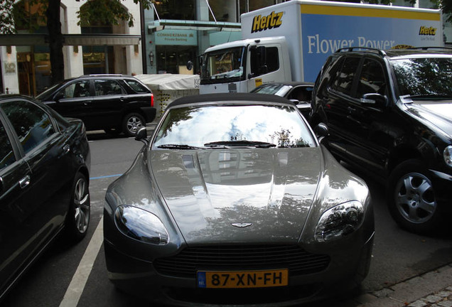 Aston Martin V8 Vantage Roadster