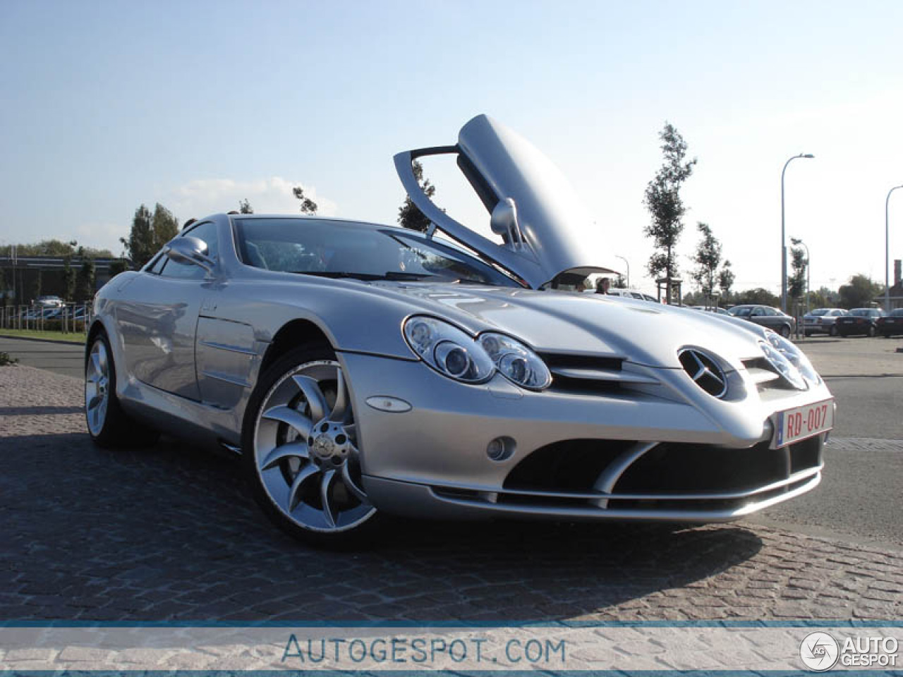 Mercedes-Benz SLR McLaren