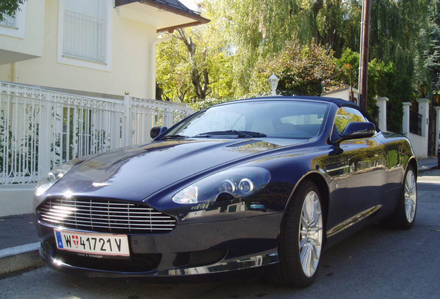 Aston Martin DB9 Volante