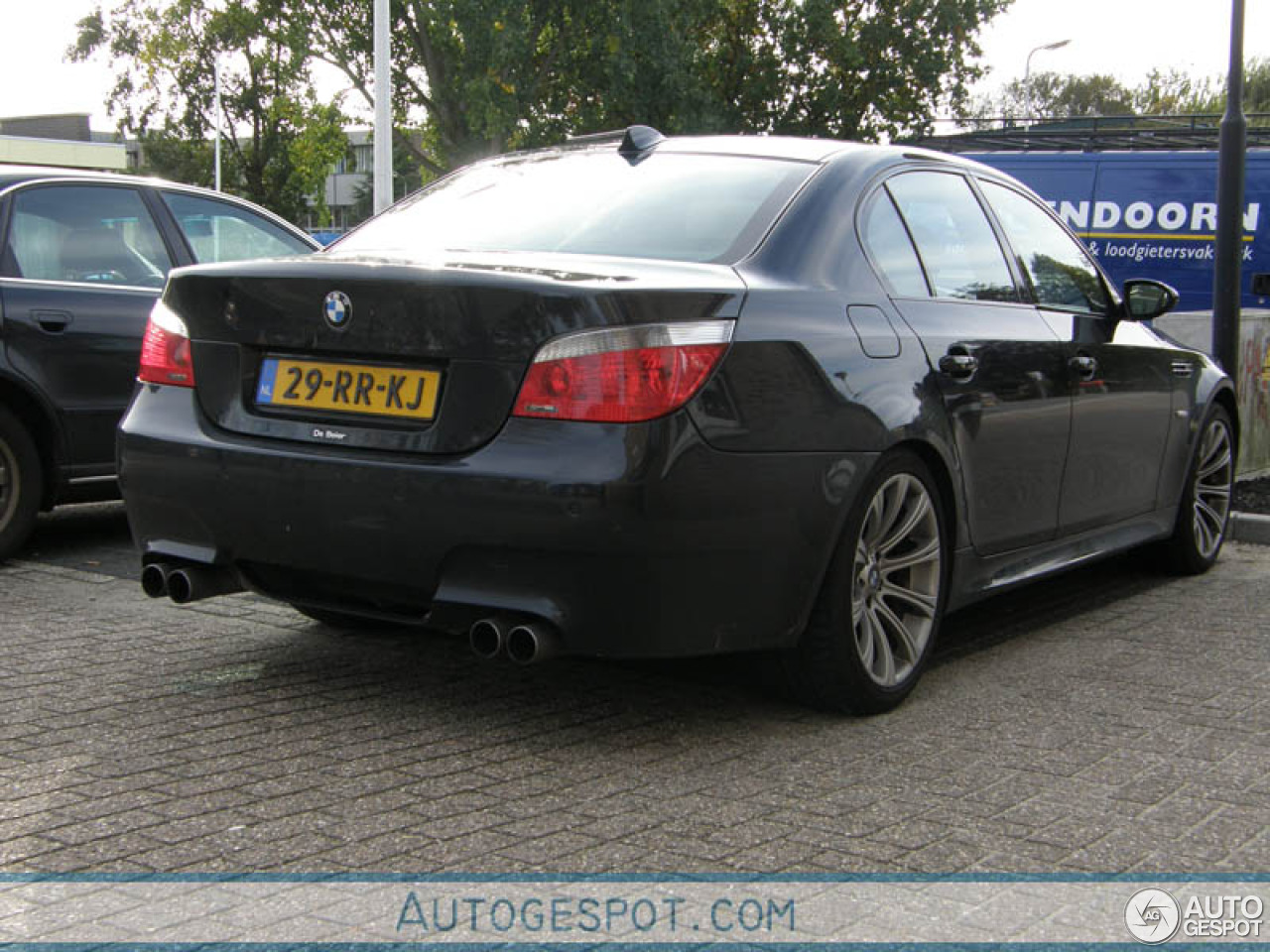 BMW M5 E60 2005