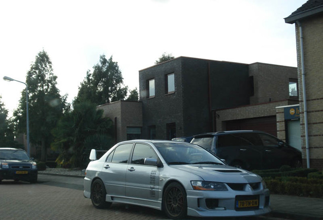 Mitsubishi Lancer Evolution IX