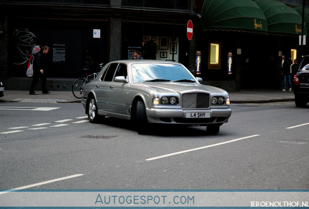 Bentley Arnage Le Mans Series