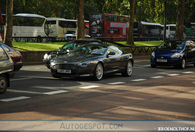 Aston Martin DB9