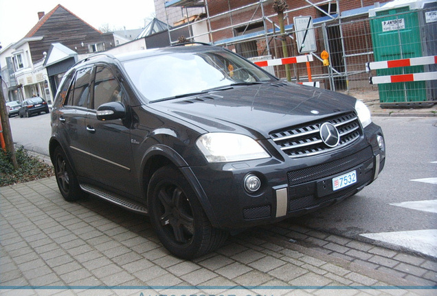 Mercedes-Benz ML 63 AMG W164