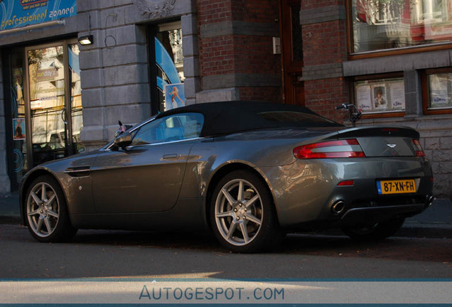 Aston Martin V8 Vantage Roadster