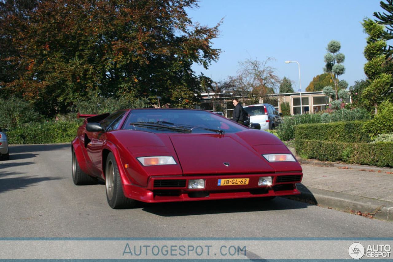 Lamborghini Countach LP500 S