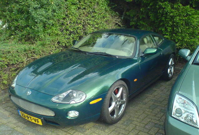 Jaguar XKR