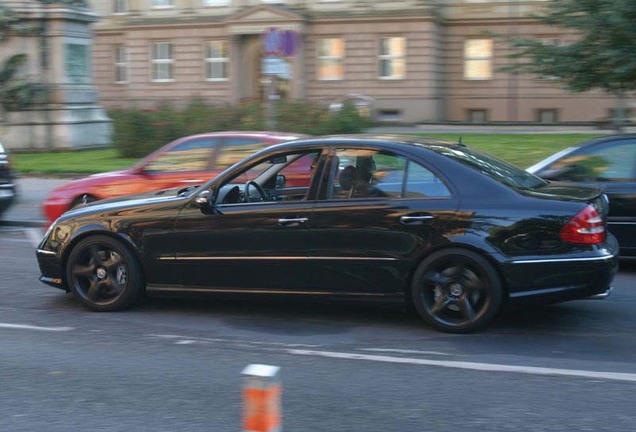 Mercedes-Benz E 55 AMG